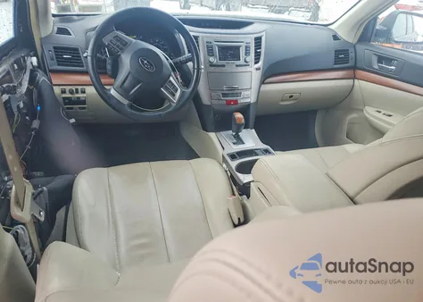 2014 Subaru Outback 2.5I Limited z USA, uszkodzony, nr VIN 4S4BRBKC3E3276790